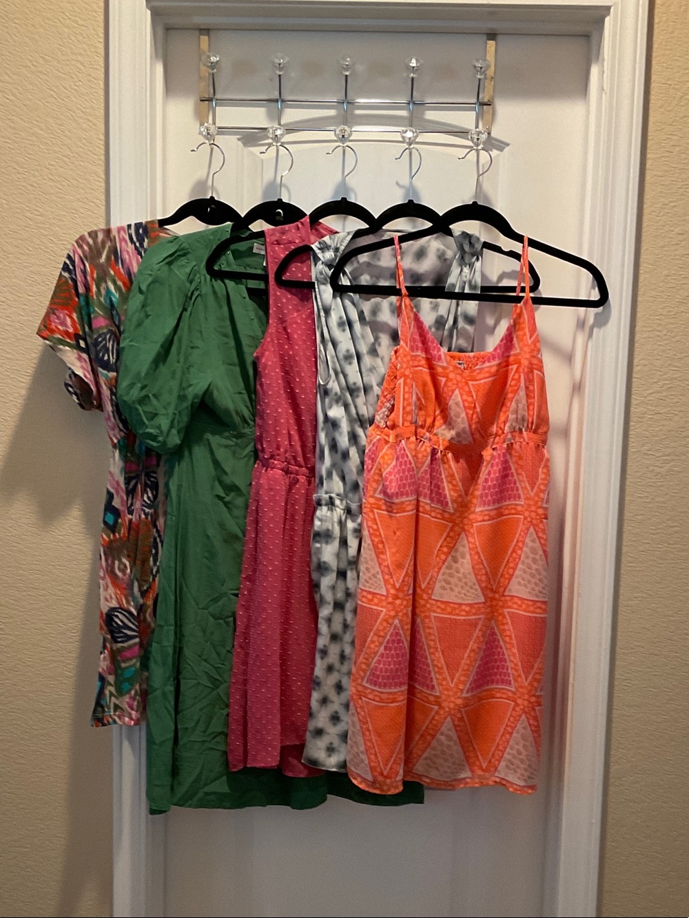 Lot of 5 dresses, all size M or 6